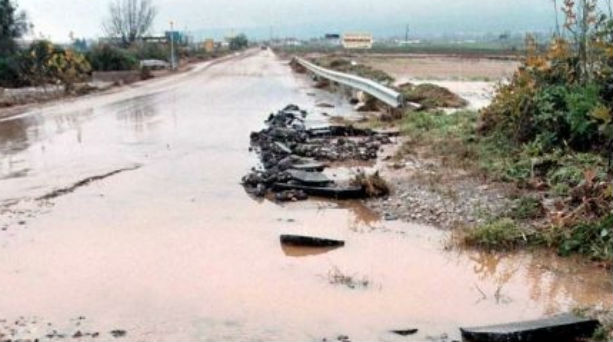 Μία νεκρή λόγω της κακοκαιρίας