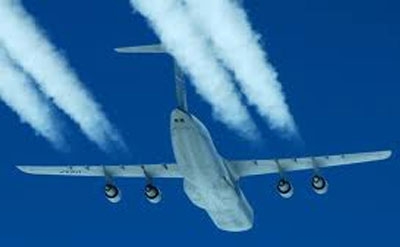 “Ναι…μας ψεκάζουν”