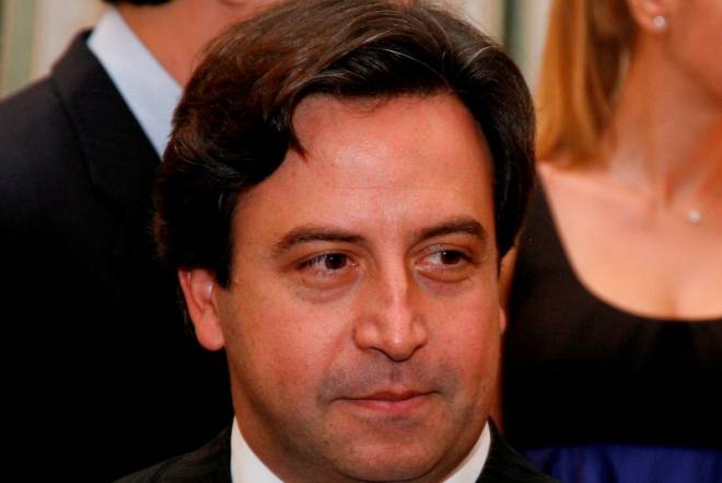 “Καραμπόλα” με Ρέστη