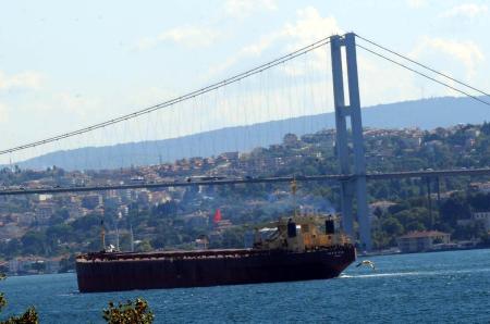 “Μόνο αλλοδαπούς παίρνουν”