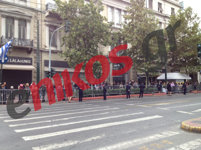 Τώρα – ΦΩΤΟ: Αστυνομικοί παντού