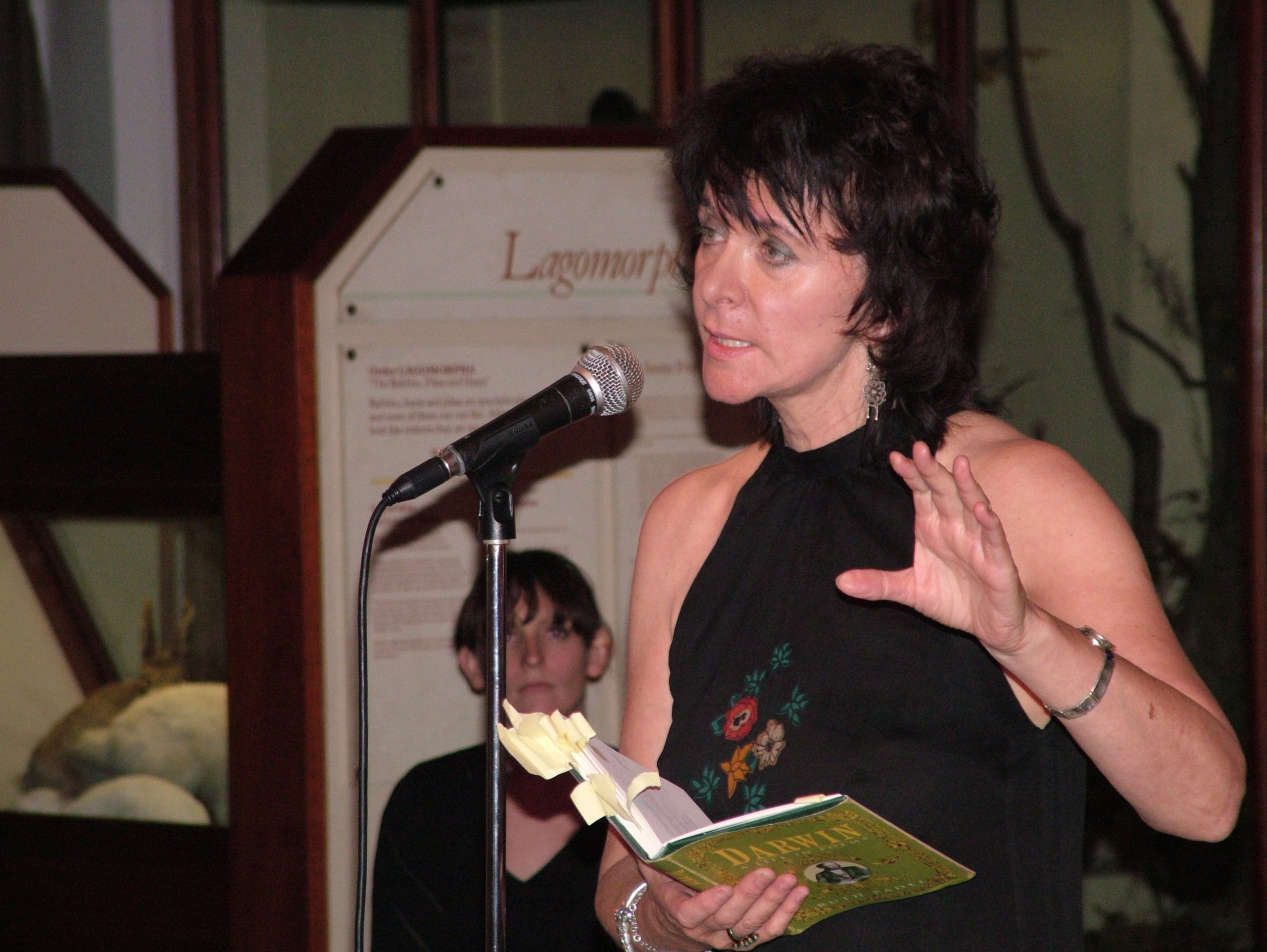 Η τρισέγγονη του Δαρβίνου στη Κρήτη