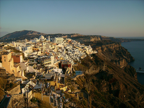 Η Καλντέρα ανήκει στο δημόσιο