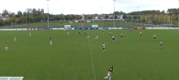 Γκολ από τη …σέντρα!