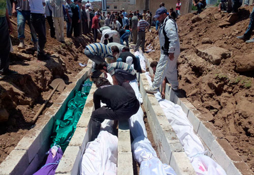 Εκατόμβη νεκρών στη Σύρια