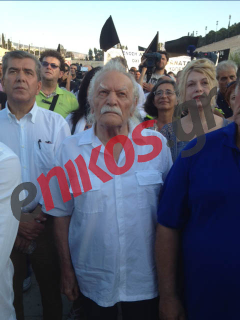 «Ας πάνε να πάρουν το βραβείο»