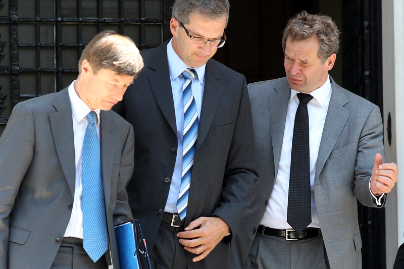 Η τρόικα ενημέρωσε τις Βρυξέλλες