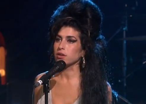 Η “Amy” βγαίνει στο σανίδι