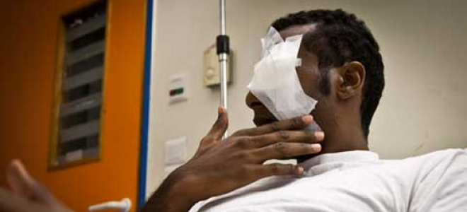 Toυ επιτέθηκαν με σκυλιά