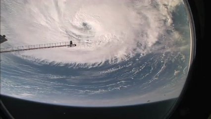 Βλέποντας τη γη από ψηλά