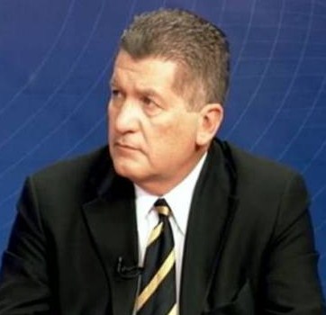 “Αποφύγετε τη βία”