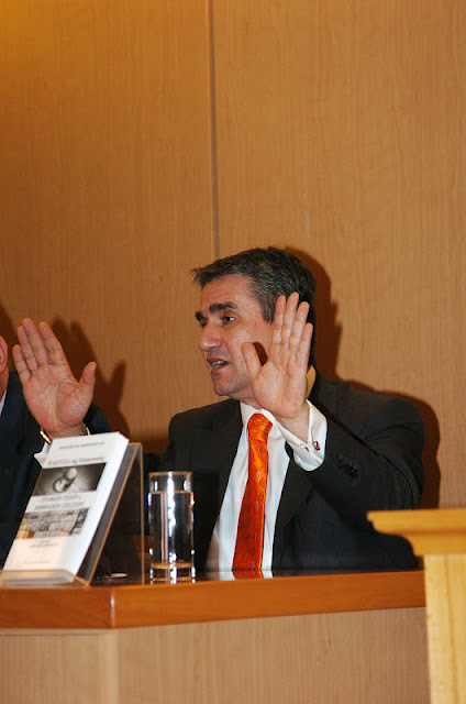 Αυτά θα πει ο Λοβέρδος