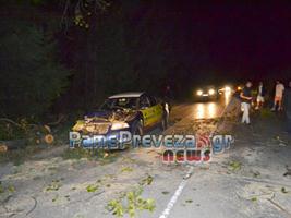 Από θαύμα γλίτωσε ο οδηγός