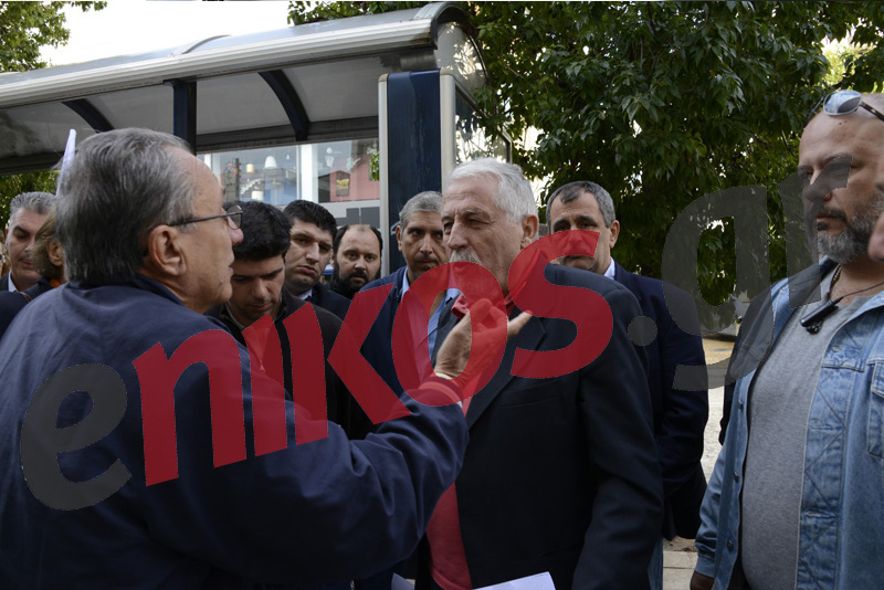 Φωτό- Η “έφοδος” στην εισπρακτική