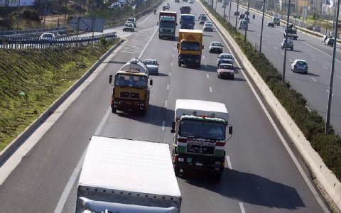 Παρέλαση με απαγορεύσεις