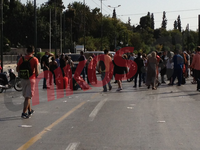 Τώρα – Φώτο: Επιστρέφουν οι διαδηλωτές