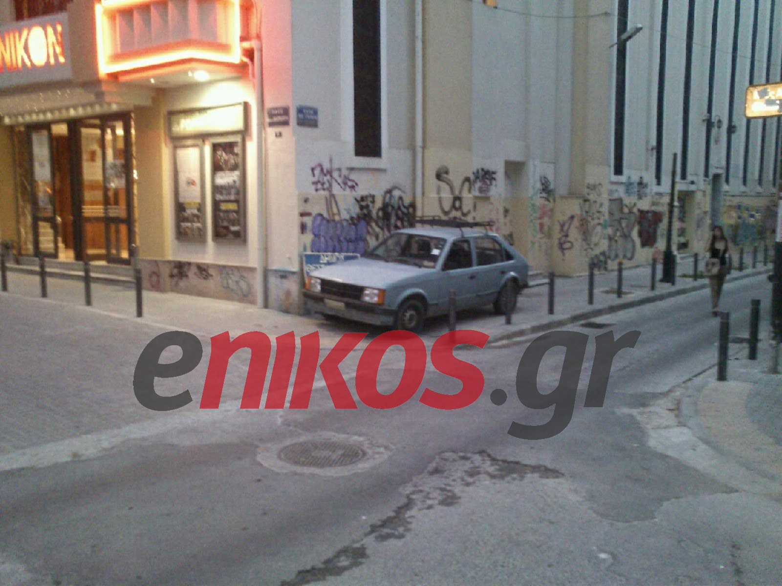 Παρκάρισμα σε ράμπα αναπήρων!