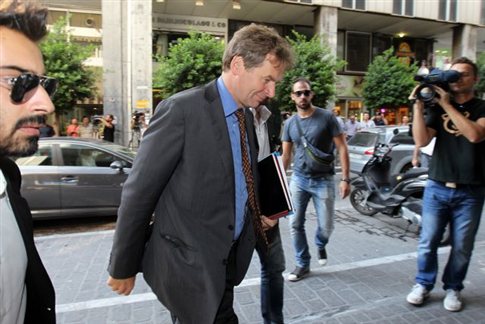 Στον τόπο του εγκλήματος η τρόικα