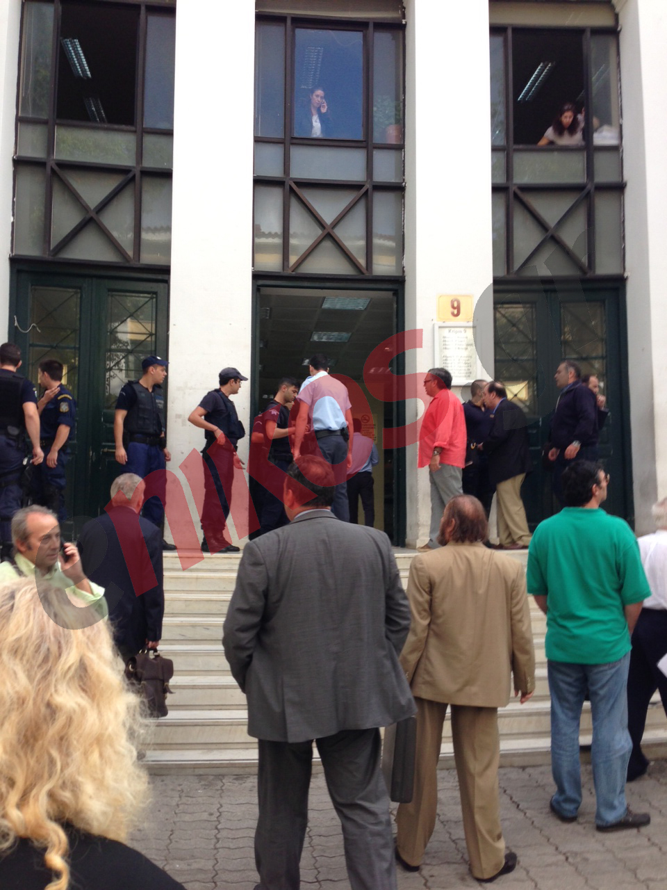 ΦΩΤΟ-Ευελπίδων: Αμέσως μετά το φονικό