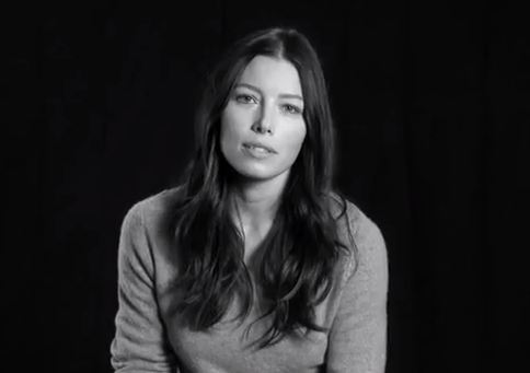 H Jessika Biel αλλάζει επώνυμο