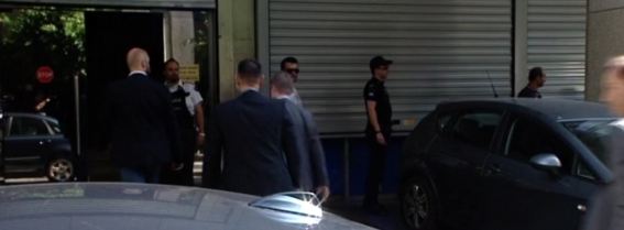 Απαιτούν απολύσεις στο Δημόσιο