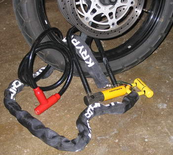 Ανήλικοι έκλεψαν μοτοσυκλέτα