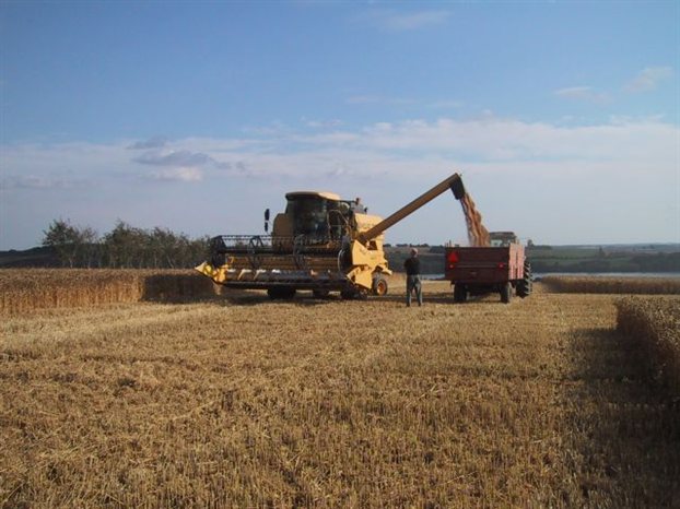 Έχασε το πόδι του από γεωργική μηχανή