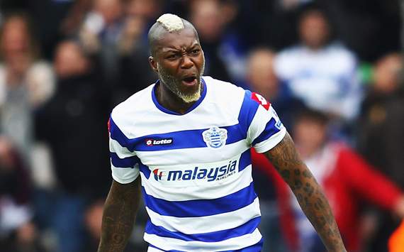 «Σφυροκόπησαν» τον Σισέ