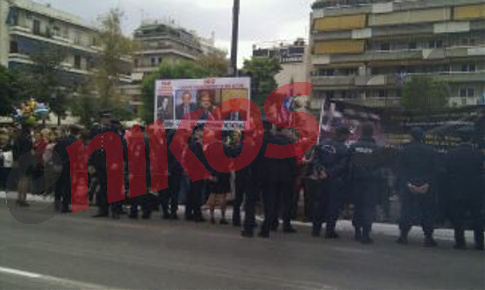 Τώρα – ΦΩΤΟ: Η ΣΠΙΘΑ στην παρέλαση της Καλλιθέας