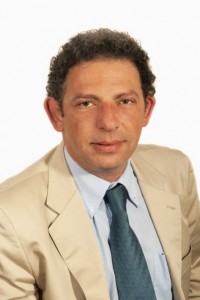 “Δεν θα γίνουν τυφλές απολύσεις”