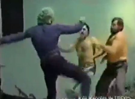 Ο…ξάδερφος του Chuck Norris!