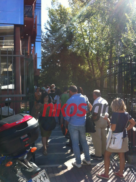 Τώρα-Ουρές από… χαράτσια