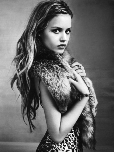 Η κόρη του Mick Jagger ζηλεύει