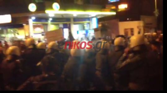 Τώρα-Βίντεο:Επεισόδια στο Χυτήριο