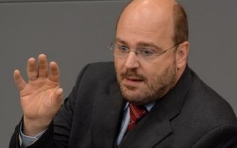 “Δεν είμαι σε θέση να το επιβεβαιώσω”