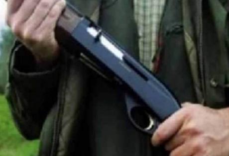 Ξύπνησαν με καταιγισμό πυρών