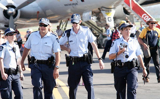 Στη Δικαιοσύνη για το… μούσι