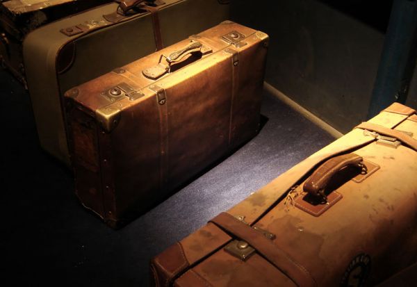 Αποσκευές ταξιδίου γεμάτες χασίς