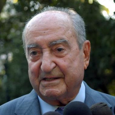 Μητσοτάκης: Να ζούμε με αυτά που παράγουμε