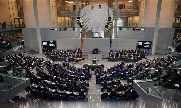Γερμανία:Πόσα παίρνουν οι βουλευτές τελικά;