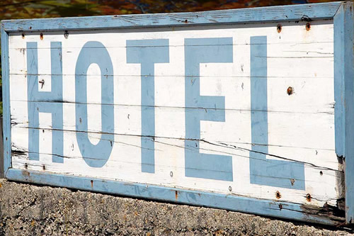 Νεκροτομείο… ξενοδοχείο