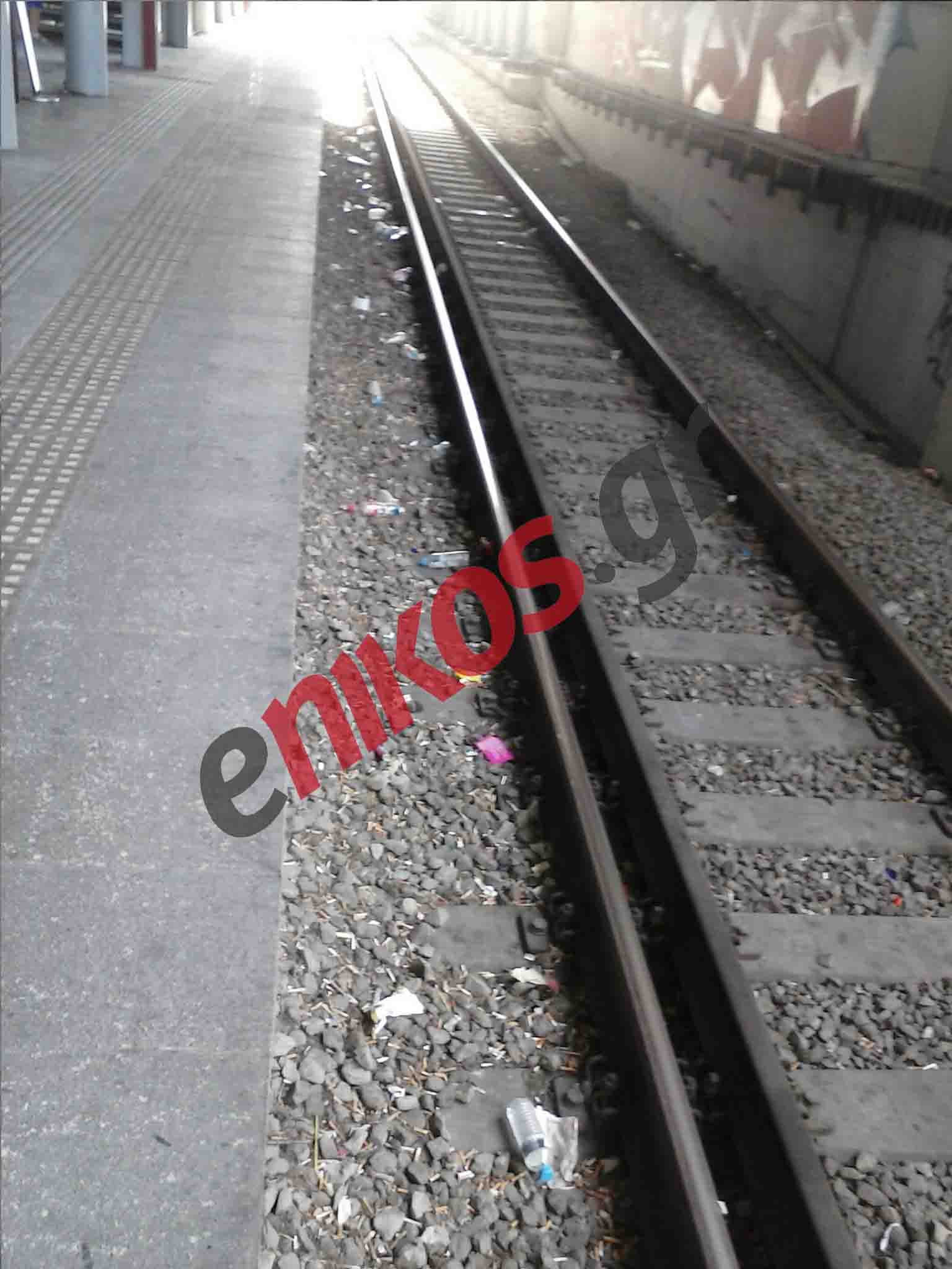 Καφέ Μπαρ “Ο Προαστιακός”