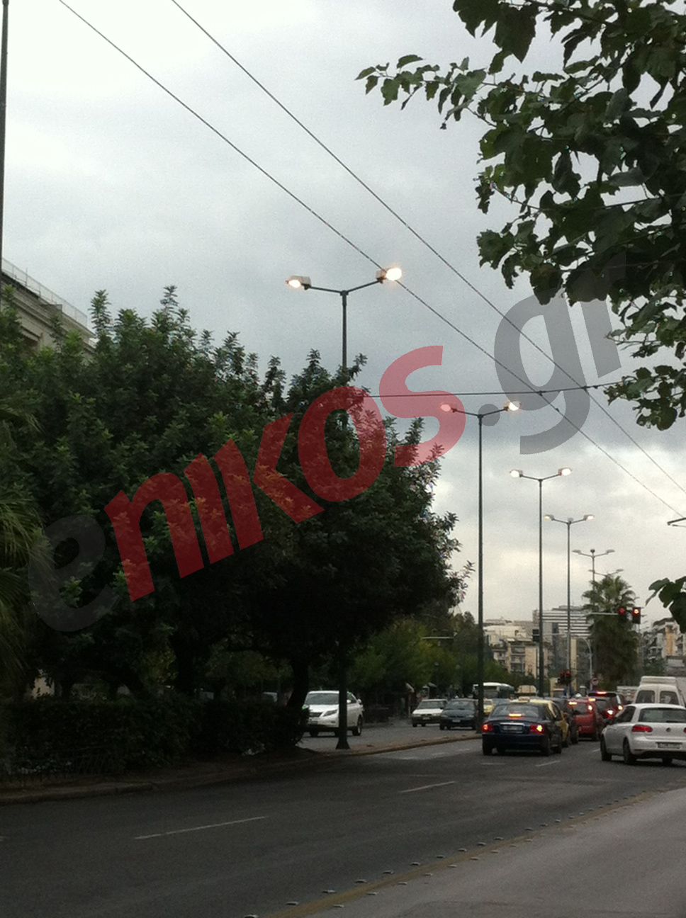 Κλείστε τα φώτα επιτέλους!