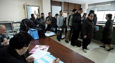 Το 2014 οι 15.000 απολύσεις