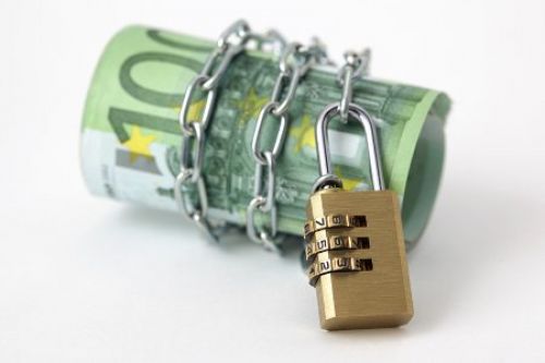 Απειλούν με λουκέτο οι έμποροι