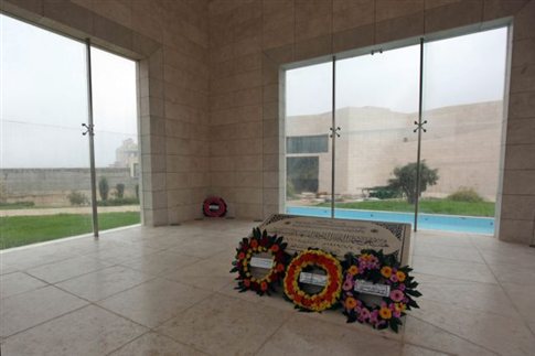 Την Τρίτη η εκταφή του Αραφάτ