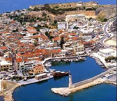 Καταγγέλλει ειδικό φρουρό για βιασμό