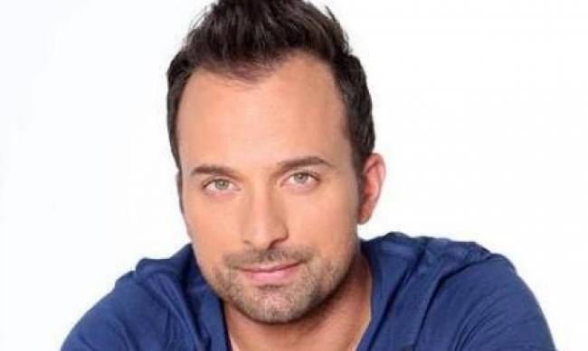 10 twitter ερωτήσεις για τον Λιανό