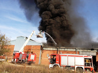 Μάχη με τις φλόγες