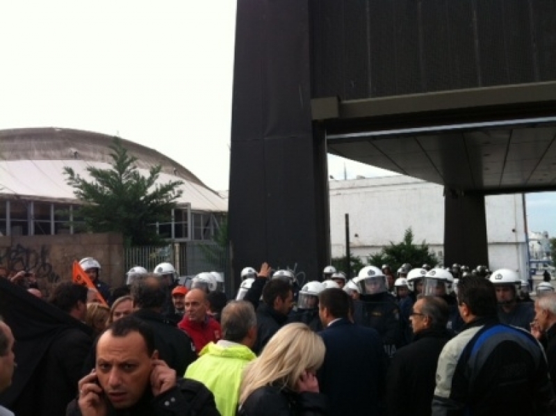 Βίντεο: Γιουχαΐσματα κατά Φούχτελ